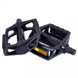 Замена велопедалей: проблема несовместимости резьбы