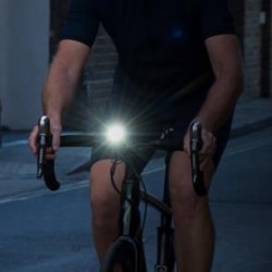 Как выбрать передний фонарь на велосипед и зачем он нужен?